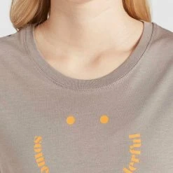 Bester Verkauf ⭐ Khujo FRANCESCA SMILE - T-Shirt Print - Graubraun, Damen ✔️ 13 Bester Verkauf ⭐ Khujo FRANCESCA SMILE - T-Shirt Print - Graubraun, Damen ✔️ -Khujo Verkaufsladen 0d91ba019daa4da794f284afcd996f61