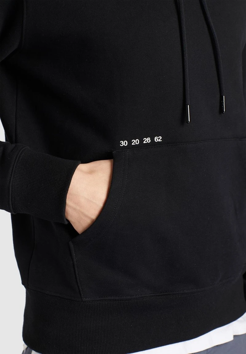 Rabatt ✔️ Khujo RODNEY - LOGO - Kapuzenpullover - Black, Herren 👍 7 Rabatt ✔️ Khujo RODNEY - LOGO - Kapuzenpullover - Black, Herren 👍 – Bild 7