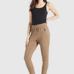 Großhandel ✔️ Khujo LYNDSY - Jogginghose - Khaki, Damen 😍 -Khujo Verkaufsladen 22ea64716d28496b93a7eb672d2a648a