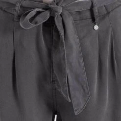 Billig ⭐ Khujo INDIRA - Shorts - Grau Gewaschen, Damen 💯 16 Billig ⭐ Khujo INDIRA - Shorts - Grau Gewaschen, Damen 💯 -Khujo Verkaufsladen 2b0b23e02bf4459caf43a75a17d2d895