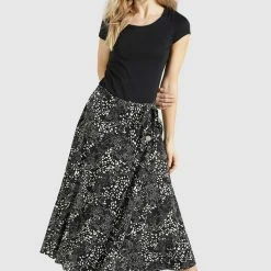 Blitzangebot 🔥 Khujo HEPKE - A-Linien-Rock - Schwarz-weiß Gemustert, Damen ✔️ -Khujo Verkaufsladen 2fbe5de673c342b0afce95b64e0400fc