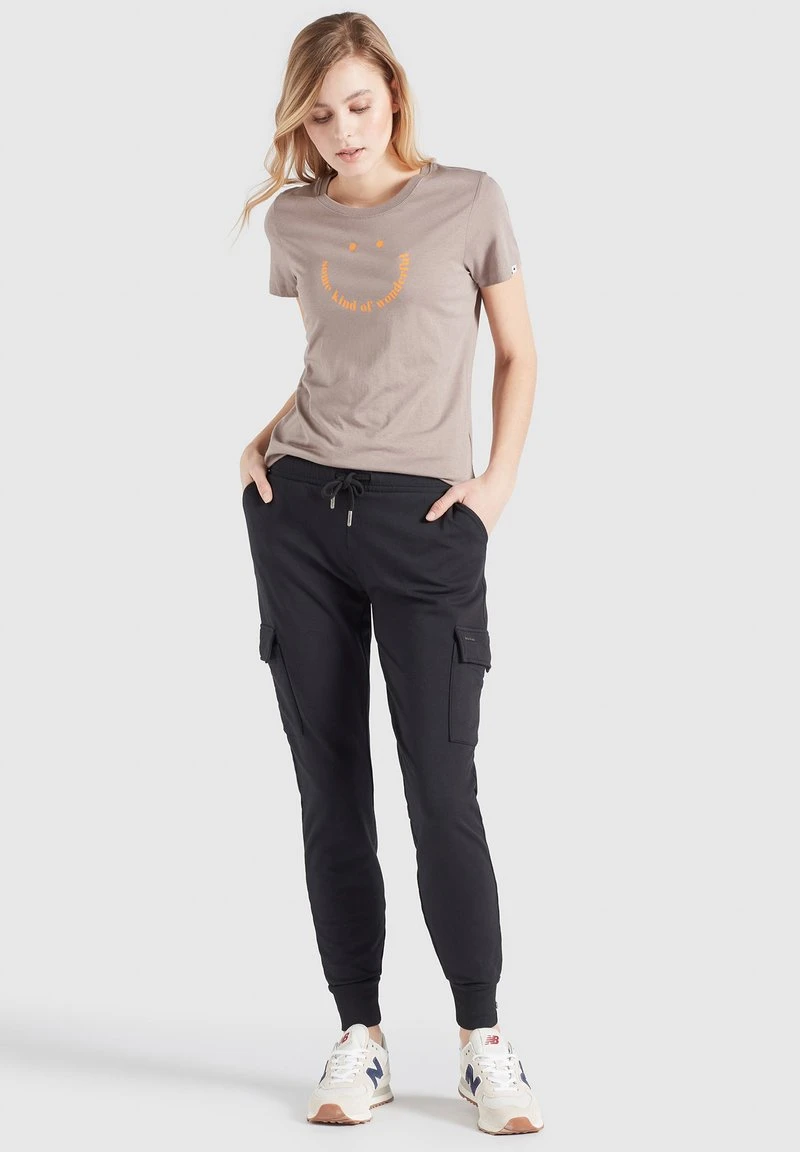 Bester Verkauf ⭐ Khujo FRANCESCA SMILE - T-Shirt Print - Graubraun, Damen ✔️ 8 Bester Verkauf ⭐ Khujo FRANCESCA SMILE - T-Shirt Print - Graubraun, Damen ✔️ – Bild 8