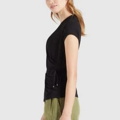 Bestes Angebot ❤️ Khujo LETICIA - T-Shirt Print - Schwarz, Damen ⌛ -Khujo Verkaufsladen 4f2f0bef3657473f9365b2723e9b9122