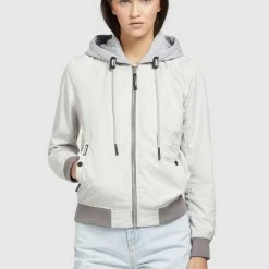 Am billigsten ❤️ Khujo PERSEE - Leichte Jacke - Hellgrau, Damen ⭐