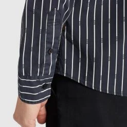 Auslauf 🔔 Khujo WAITE - Hemd - Schwarz Gestreift, Herren ⭐ -Khujo Verkaufsladen 7a4fab91dcb947c0a18ef336557174f5