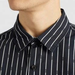 Auslauf 🔔 Khujo WAITE - Hemd - Schwarz Gestreift, Herren ⭐ -Khujo Verkaufsladen 7b12f3650cae498b952a4aa98ed9a3ff