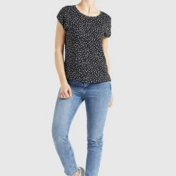 Schlussverkauf ✔️ Khujo TALAJA - T-Shirt Print - Schwarz-weiß Gemustert, Damen 🧨 -Khujo Verkaufsladen 7fe0db58d07542c6a981bd7043ba5588