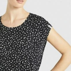 Schlussverkauf ✔️ Khujo TALAJA - T-Shirt Print - Schwarz-weiß Gemustert, Damen 🧨 -Khujo Verkaufsladen be50dd1e5dd143e0b0d46119d34b0e9a