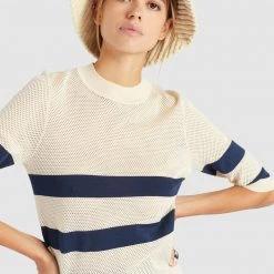 Großhandel 🌟 Khujo CHUMANE - T-Shirt Print - Sand/dark Blue, Damen 👏 12 Großhandel 🌟 Khujo CHUMANE - T-Shirt Print - Sand/dark Blue, Damen 👏 -Khujo Verkaufsladen c0690b5fd1034e57bb843c30652a755c