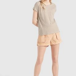 Angebote ✔️ Khujo BABSI - T-Shirt Print - Weiß Ocker Gestreift, Damen ✨ 18 Angebote ✔️ Khujo BABSI - T-Shirt Print - Weiß Ocker Gestreift, Damen ✨ -Khujo Verkaufsladen c1777a6db4fb4e94b5f722c6a13b491e