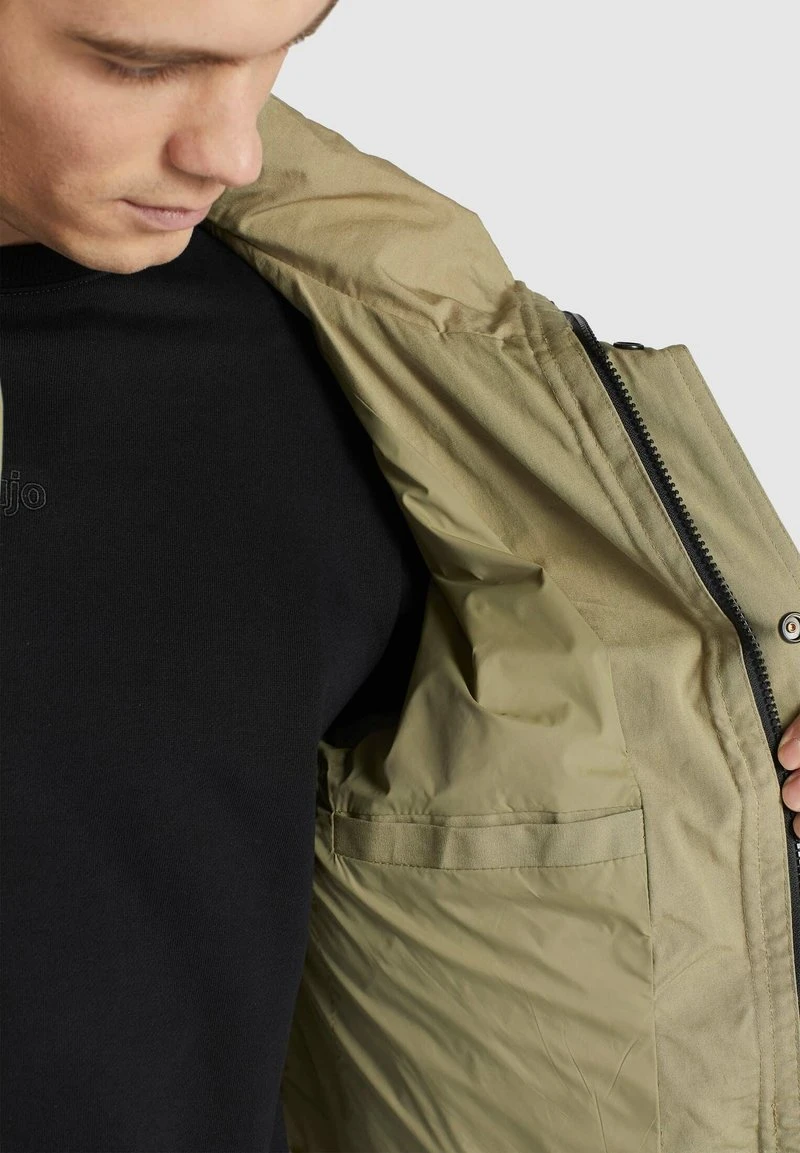 Am billigsten ✔️ Khujo PALE - Leichte Jacke - Beige, Herren 😉 6 Am billigsten ✔️ Khujo PALE - Leichte Jacke - Beige, Herren 😉 – Bild 6