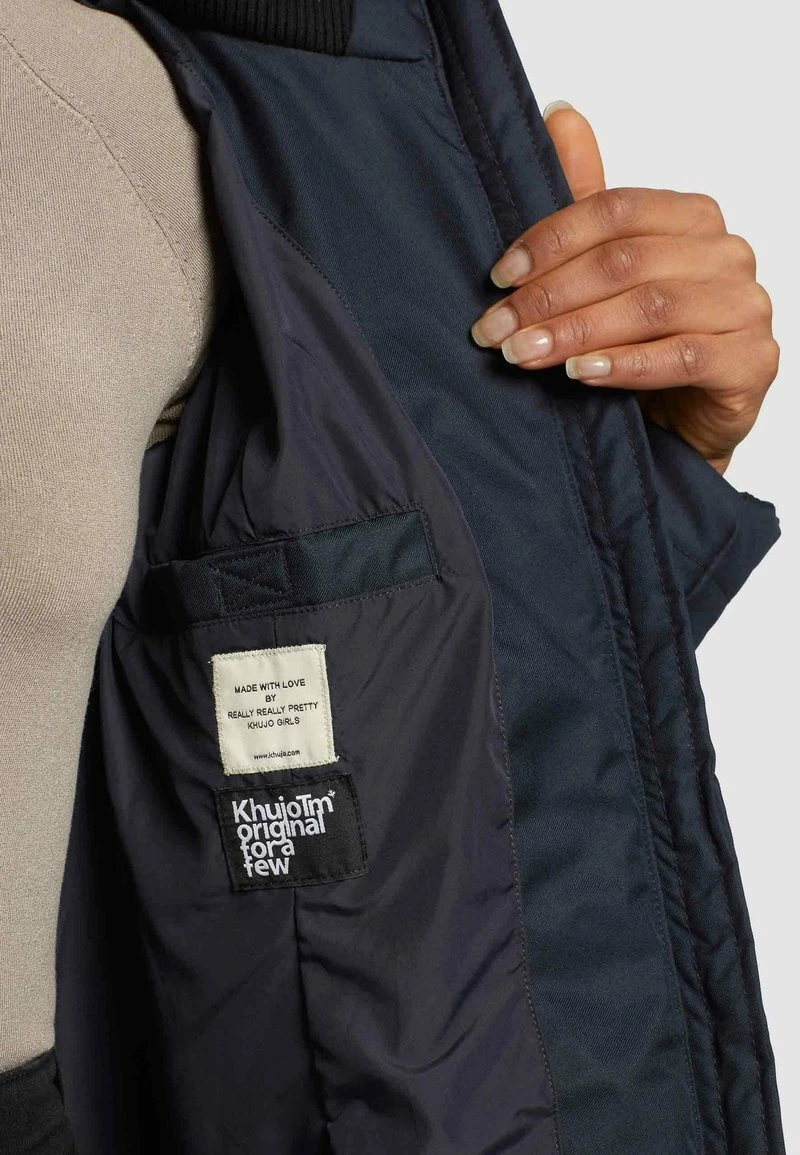 Top 10 ⌛ Khujo JERRY PRIME5 STRUCTURED - Wintermantel - Dunkelblau, Damen 💯 6 Top 10 ⌛ Khujo JERRY PRIME5 STRUCTURED - Wintermantel - Dunkelblau, Damen 💯 – Bild 6