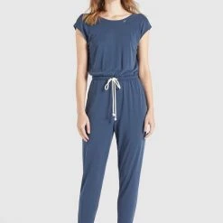Top 10 🔔 Khujo RAMONE - Jumpsuit - Dunkelblau, Damen 🥰 13 Top 10 🔔 Khujo RAMONE - Jumpsuit - Dunkelblau, Damen 🥰 -Khujo Verkaufsladen e875cce931f742589f452b9ff0d7bdae