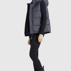 Schlussverkauf 🔔 Khujo MARGARIDA MATT - Weste - Grau, Damen ⭐ -Khujo Verkaufsladen f44e1e6d9a954394b3c7c2407bc50765